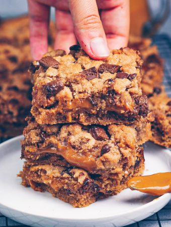 Cookie Bars with Salted Caramel